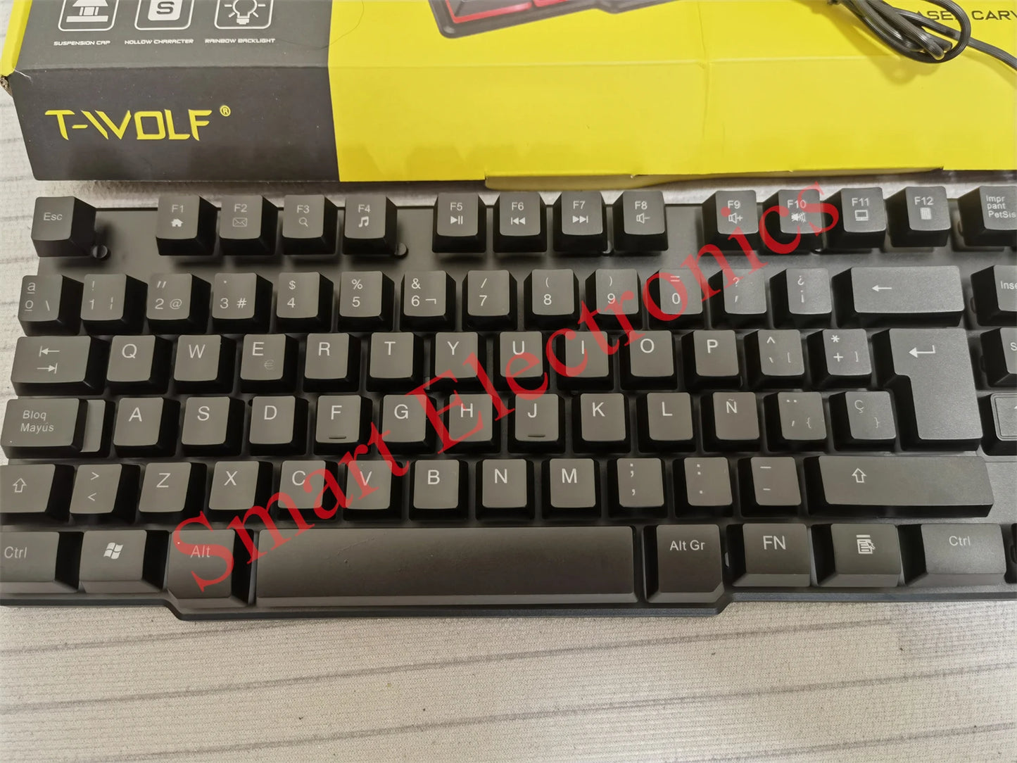 Arabic English Keyboard Spanish Russian Arabic Keyboard Mouse Kit 100% Keyboard ISO Layout 104 Keys Rainbow Backlight Gaming T20