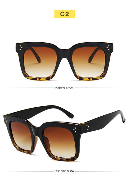 2026 Sunglasses Lady Flat Top Eyewear Lunette Femme Women Luxury Brand Sunglasses Women Rivet Sun Glasse UV400