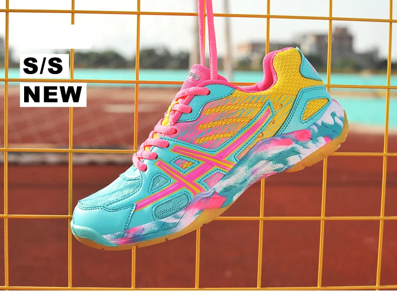 2022 new women's sneakers, men's badminton shoes, light black breathable female outdoor sports training shoes, women's athletics sports green
