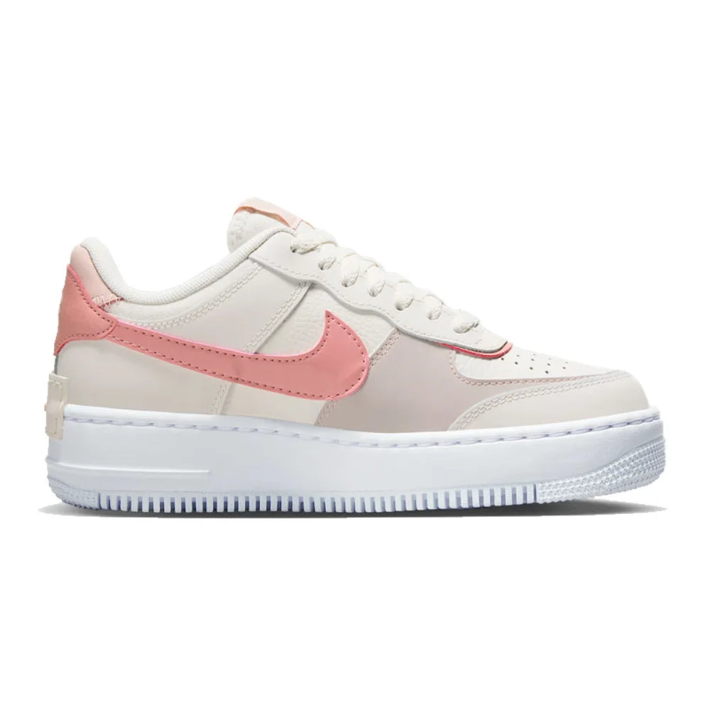 Baskets Nike Air Force 1 : antidérapantes, résistantes à l'usure, classiques, polyvalentes, chaussures de ville et de skate. Modèle : DZ1847-001