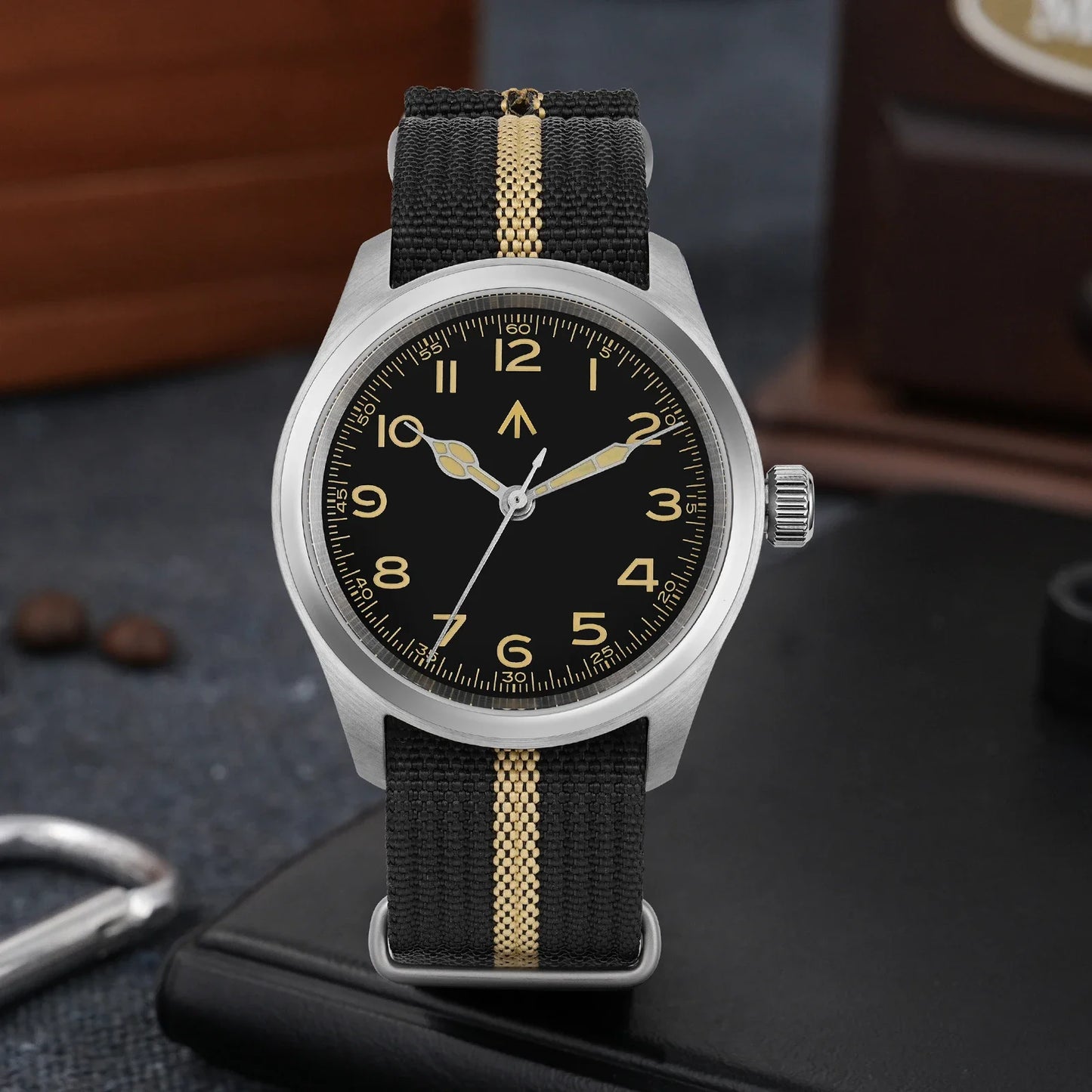 Militado ML08 V2 Vintage-Quarzuhr Military VH31-Uhrwerk Doppeltes Saphirglas C3 BGW-9 Leuchtend Wasserdicht 38mm Uhr