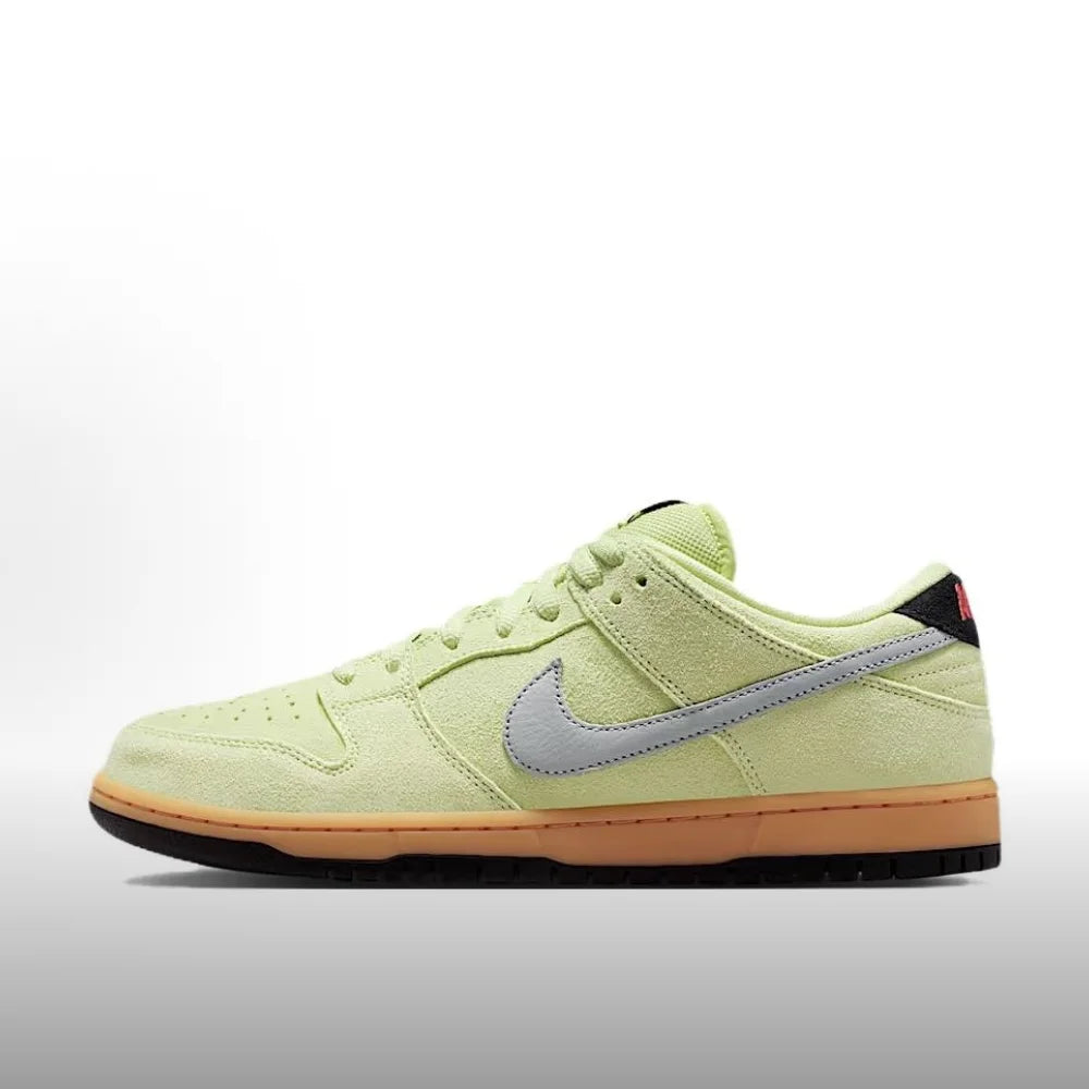 Nike Dunk SB  Trendy and minimalist, these everyday casual sneakers offer comfort and durability. HF5441-100