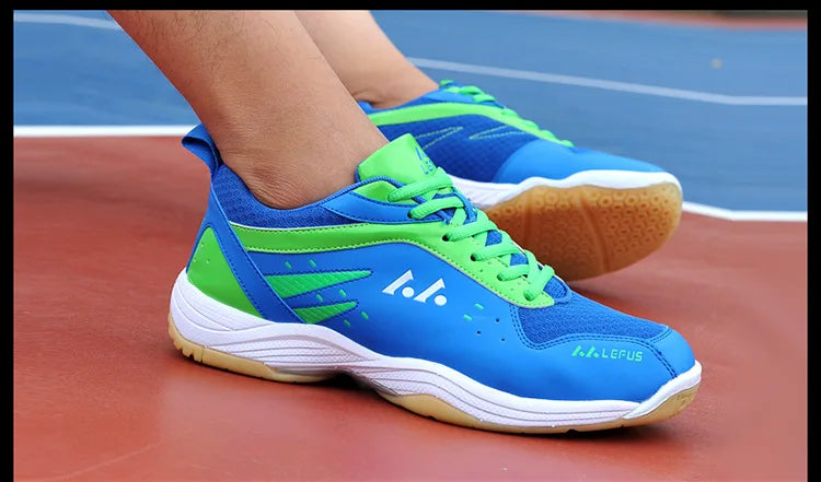 New Badminton Shoes Professional Competition Men and women Unisex Sports Shoes Tennis Shoes Light Weight Table Tennis Sneakers