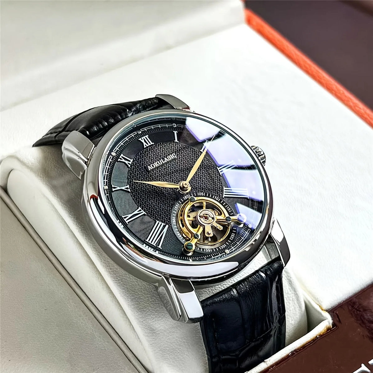 Relógio mecânico automático para homem – Design esqueleto elegante, estilo «business casual» na moda, caixa em liga metálica e bracelete em pele, sem pilha