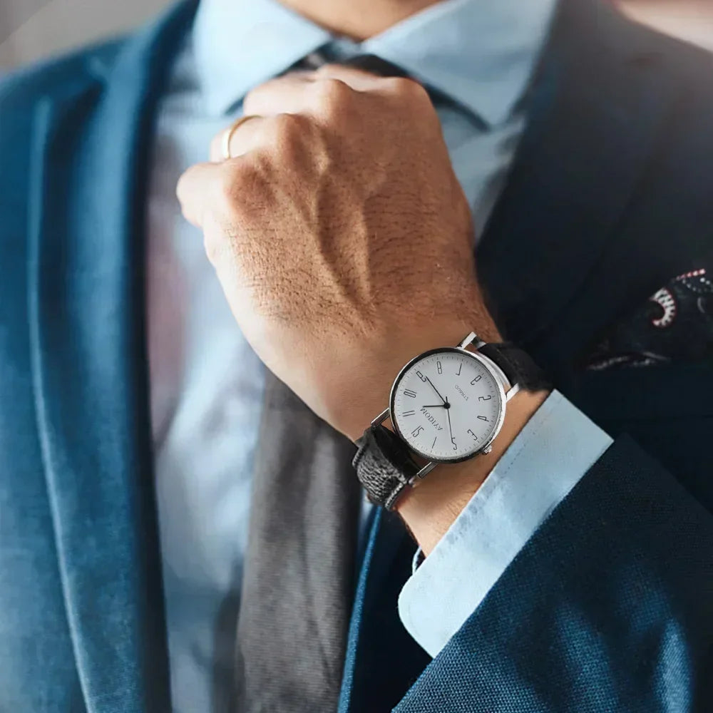 Men Watches Business Wrist Watch Luxury Leather Strap Analog Watches Quartz Wristwatches Clock Men Women Casual Simple Watch
