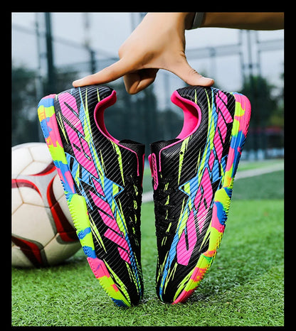 Nouvelles chaussures de football pour hommes, baskets de match, chaussures de soccer antidérapantes, chaussures de sport pour terrain gazonné, chaussures d'entraînement professionnelles, ultra-légères, unisexes.
