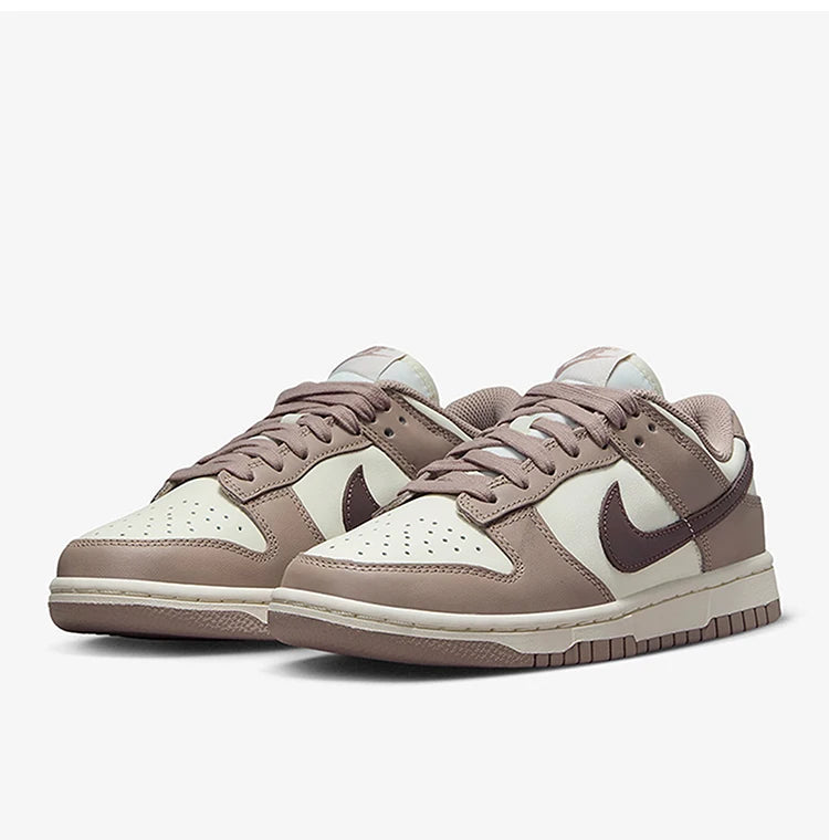 Sneakers basse rétro da donna Nike Genuine Dunk Low DD1503-125