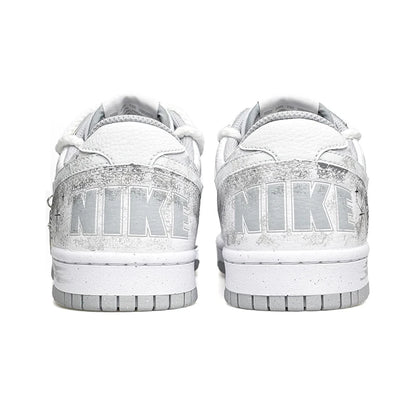 Персонализирани маратонки Nike Dunk Low „Wao“ – специална версия в подаръчна торбичка, High Street, деконструирани, ръчно рисувани, с ориенталски градиент, за мъже