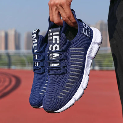 Summer Men's Sneakers Lightweight Breathable Mesh Outdoor Casual Shoes Fashionable Tennis Training Shoes Men's Shoes Free Shipping