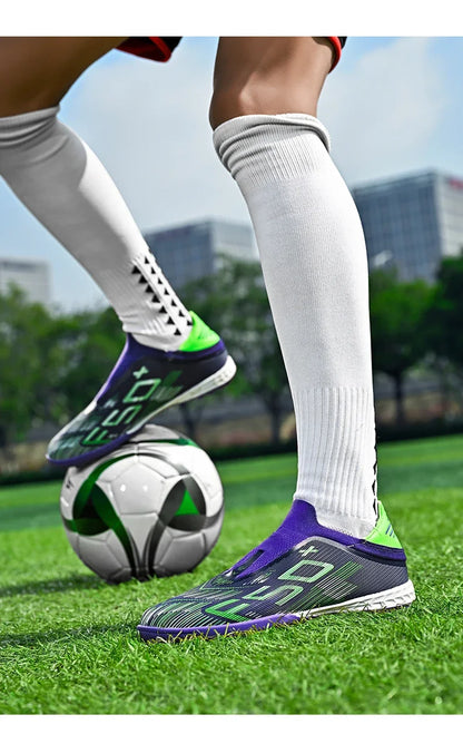 Nouvelles chaussures de football pour hommes, chaussures de soccer ultralégères, crampons, chaussures de futsal unisexes de haute qualité, vente chaude, baskets professionnelles TF/FG