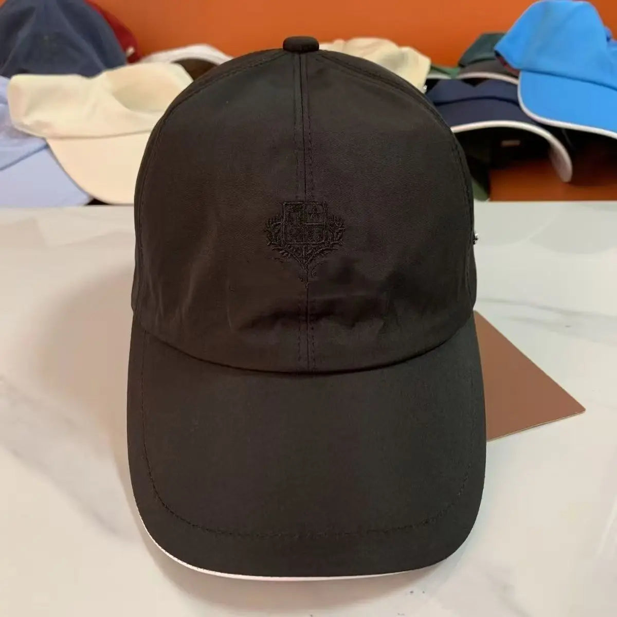 High Quality Solid Color Baseball Cap Men Women Fashion All-match Sun Hat