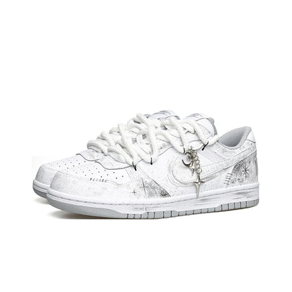 Персонализирани маратонки Nike Dunk Low „Wao“ – специална версия в подаръчна торбичка, High Street, деконструирани, ръчно рисувани, с ориенталски градиент, за мъже
