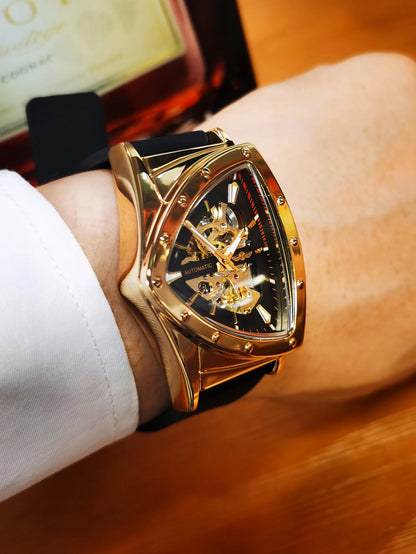 WINNER automatisk herreur, trekantet skeletdesign, selvlysende visere, gummiarmbånd, militærstil, luksuriøst mekanisk ur