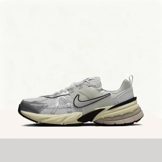 Nike V2K Run Runtekk : chaussures de course unisexes, inspirées du rétro, tendance, respirantes, confortables, amortissantes, polyvalentes et décontractées HJ4497-100