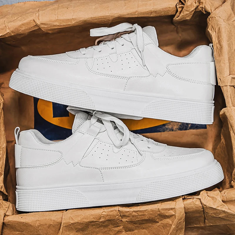 LOEIKAN Baskets décontractées blanches pour hommes |   Chaussures de skate légères à tige basse |   Chaussures de marche confortables pour tous les jours