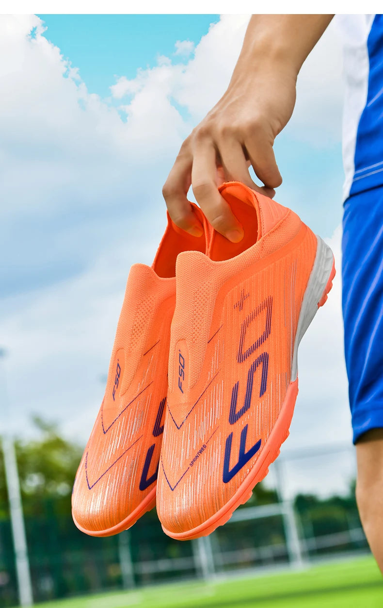 Nouvelles chaussures de football pour hommes, crampons antidérapants ultralégers FG pour gazon, chaussures de sport confortables pour adultes, chaussures de futsal antidérapantes