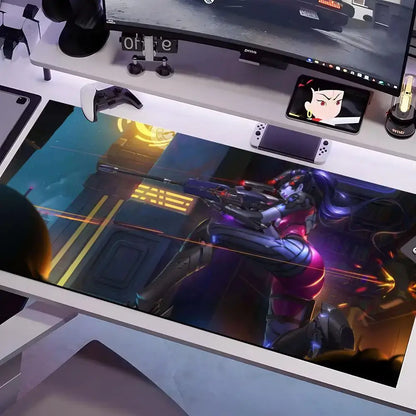 Overwatch-musemåtte i flere størrelser – stor firkantet måtte til computer, kontor og gamingbord, skridsikker musemåtte i gummi