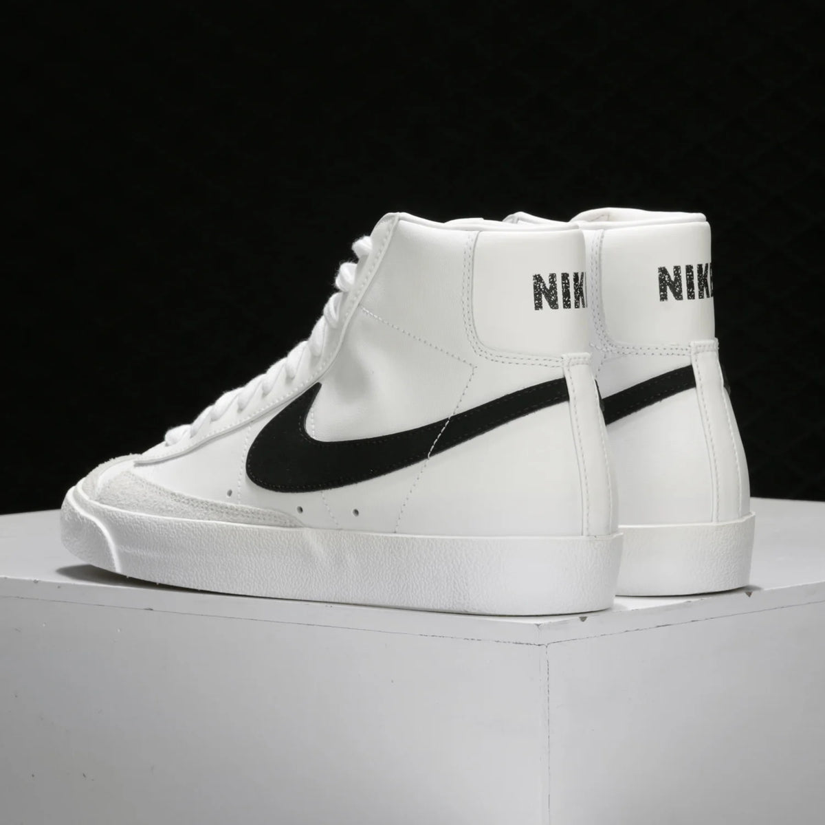 Nike officiële authentieke BLAZER MID '77 comfortabele casual sneakers voor heren en dames BQ6806-100
