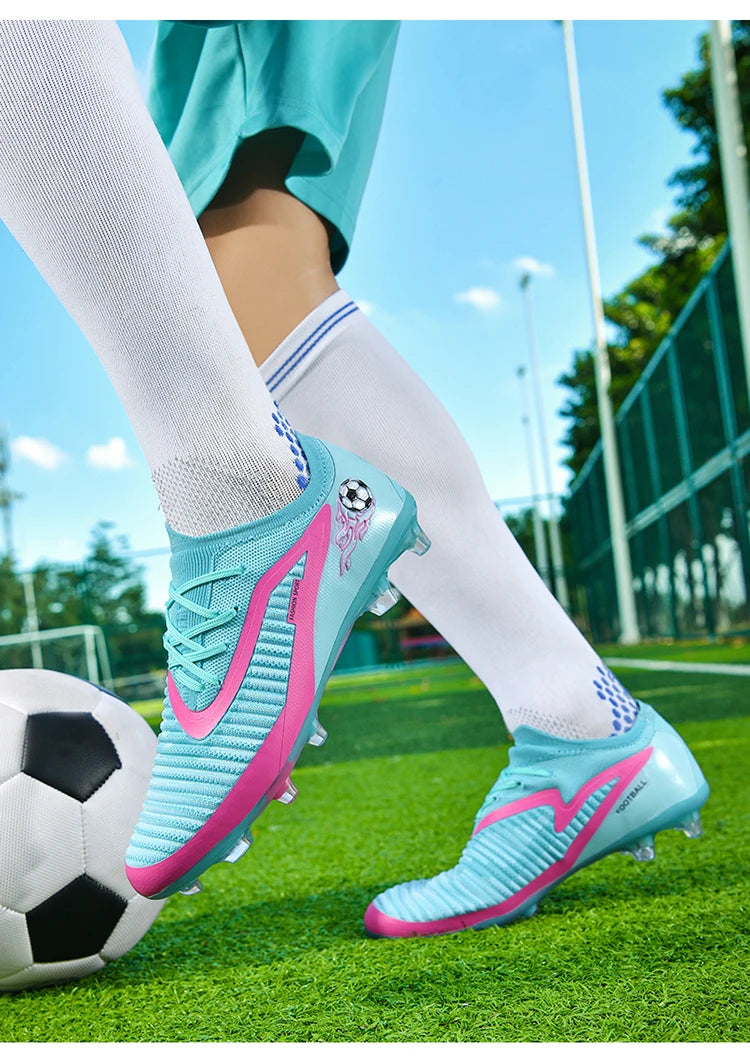 New Professional Men Football Shoes High Quality Fast Soccer Shoes Society Cleats Professional Football Field Boots Sneaker Low