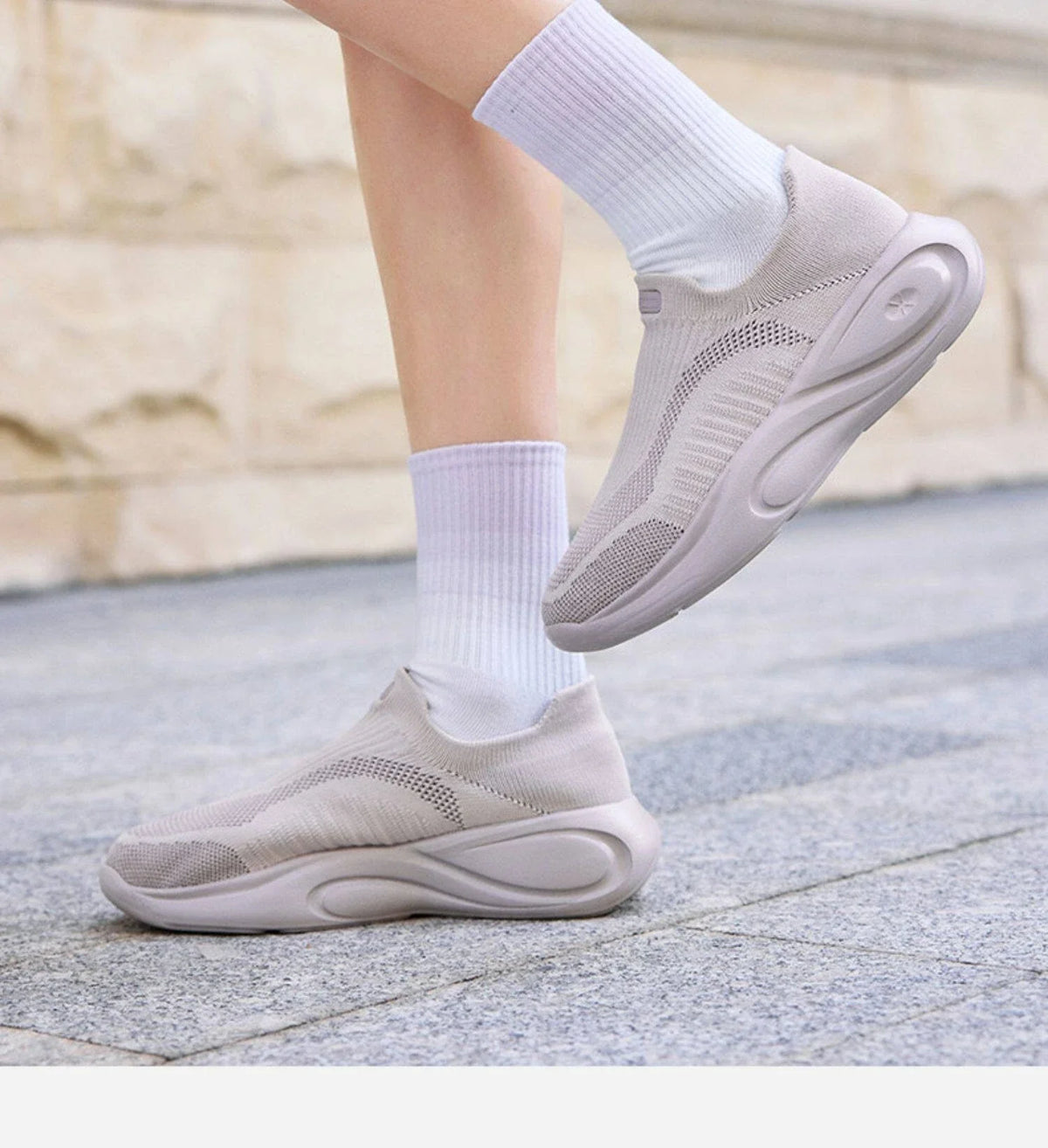 Xtep Anti-Slip Lightweight Soft Mid sole Rebound For Male Breathable Comfortable Casual Shoes 874219320013