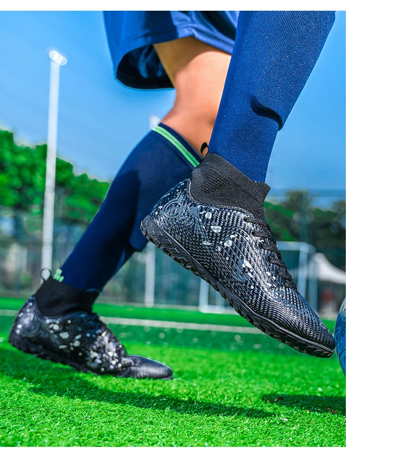 New Men Professional Soccer Shoes Non-slip Football Boots Unisex Breathable Futsal Sports New Cleats Drop Shipping Ultralight