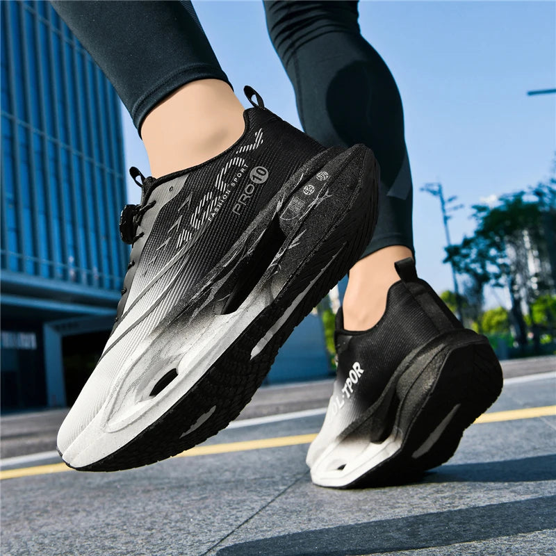New Unisex Sports Shoes Soft Sole Cushioning Lightweight Anti-Slip Professional Training Shoes Comfortable Durable Casual Shoes