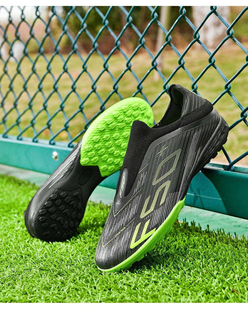 Nouvelles chaussures de football pour hommes, antidérapantes, pour futsal en salle, crampons pour terrain gazonné, baskets de haute qualité, modèle haut de gamme, très vendues, pour l'extérieur