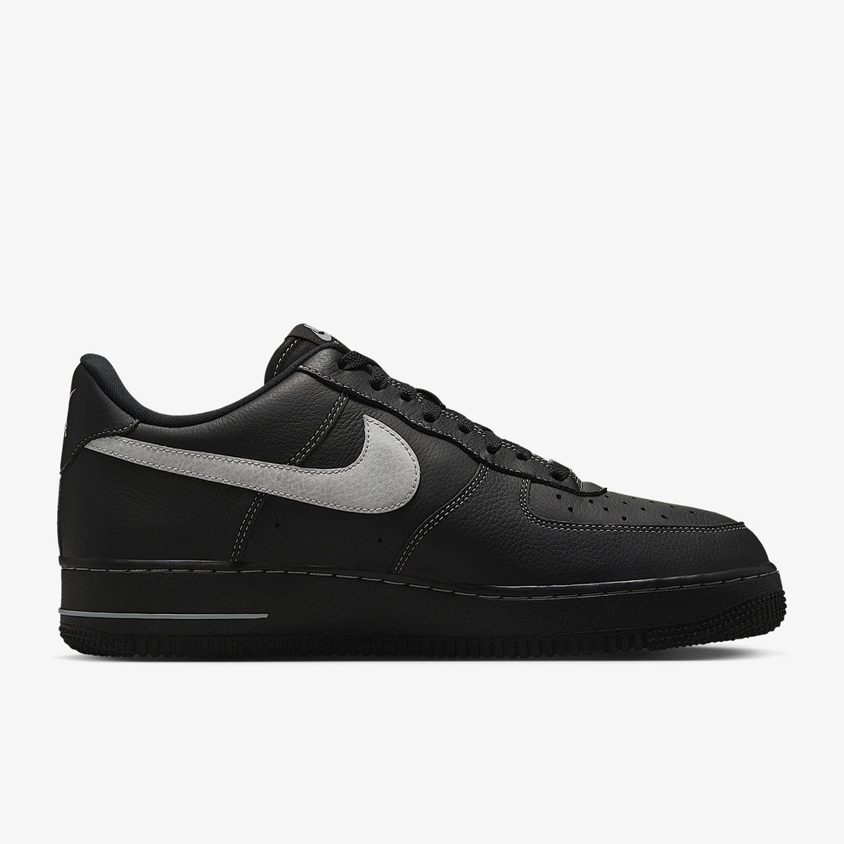 Nike Authentic AIR FORCE 1 07 LV8 Sneakers casual da uomo HQ2037-006