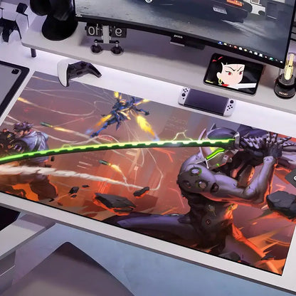 Overwatch-musemåtte i flere størrelser – stor firkantet måtte til computer, kontor og gamingbord, skridsikker musemåtte i gummi