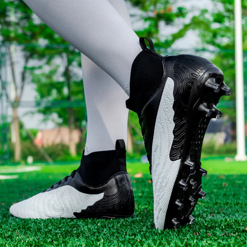 Chaussures de Football noires pour hommes, crampons AG/FG, bottes d'entraînement pour hommes, chaussures de Sport à cheville haute, baskets pour enfants et adultes 35-45