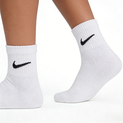 Nike Socks Nike Basketball Thickened Socks Sports Long Socks with Dri-FIT Technology for Breathability 3-Pack SX7667-100