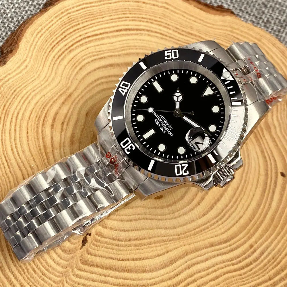 200m Waterproof Miyota8215 Automatic Men's Watch Diver Watches 40mm Mechanical Movement Luminous Jubilee Strap Glide Lock Buckle