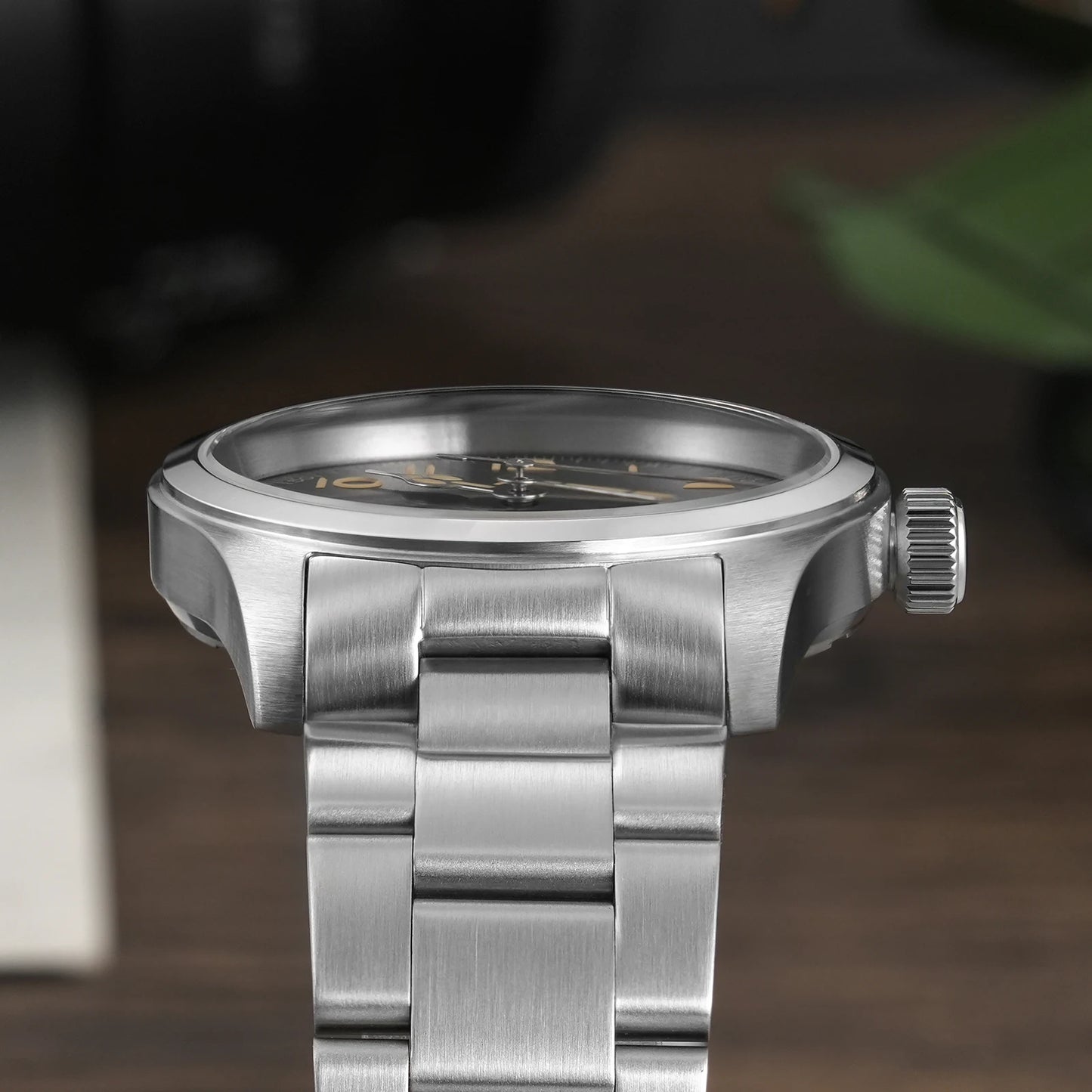 Militado ML08 V2 Vintage-Quarzuhr Military VH31-Uhrwerk Doppeltes Saphirglas C3 BGW-9 Leuchtend Wasserdicht 38mm Uhr