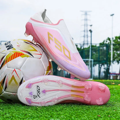 Nouvelles chaussures de football pour hommes, antidérapantes, à tige haute, pour terrain en herbe, chaussures de sport pour garçons, crampons d'extérieur très vendus, de haute qualité et légers.