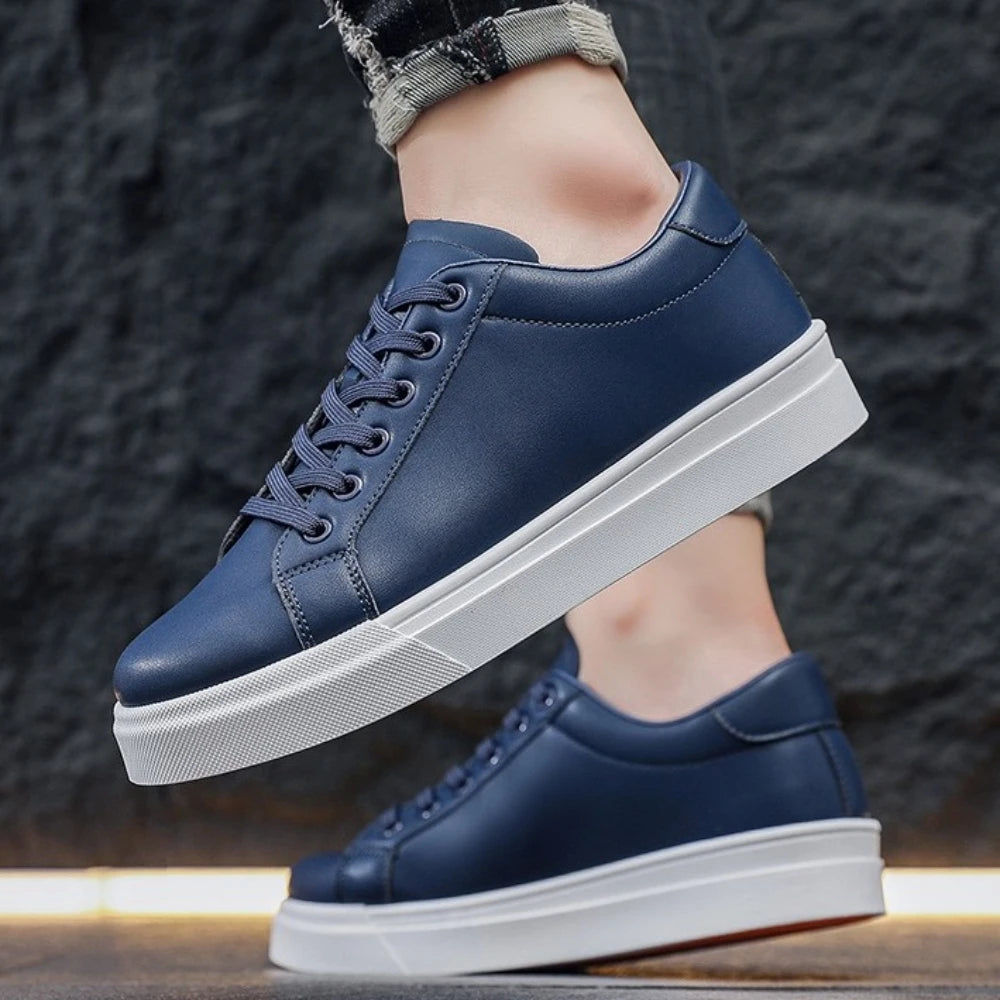 New Hot Selling Fashionable Men's Board Shoes Trendy White Shoes Student Sports  Leisure Shoes Versatile Men's Shoes
