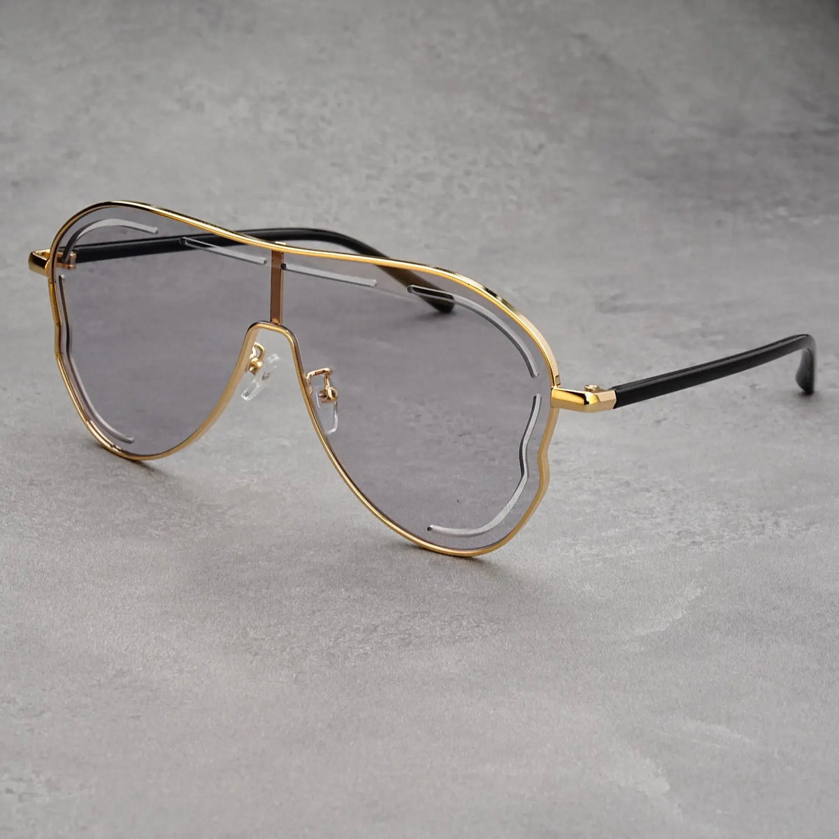 Oversized One-Piece Pilot Sunglasses Women Big Frame Luxury Brand Butterfly Shaped Sun Glasses For Ladies Shield Eyewear Shades