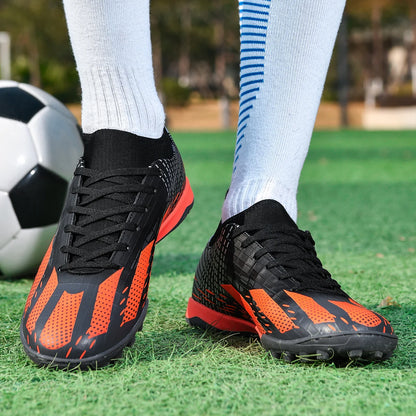 Nouveaux hommes chaussures de Football Futsal bottes de Football en salle Sport Match formation enfants TF crampons herbe cheville vente chaude haute qualité lumière
