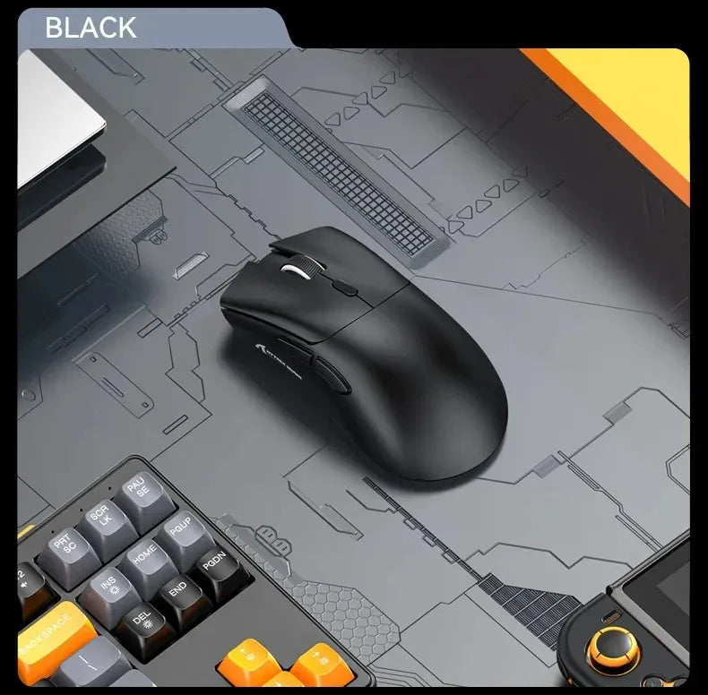 Ултралека мишка ATTACK SHARK R1 59g с PAW3311, 18000DPI, 400IPS, 40G, 1000Hz, три режима, основен чип Broadcom BK3633, 20 милиона кликвания
