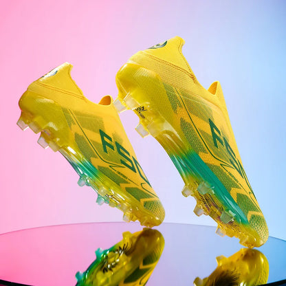 Nouvelles chaussures de football pour hommes, légères, très vendues, de haute qualité, crampons pour terrain en herbe, chaussures de football mi-hautes, baskets antidérapantes pour l'extérieur.