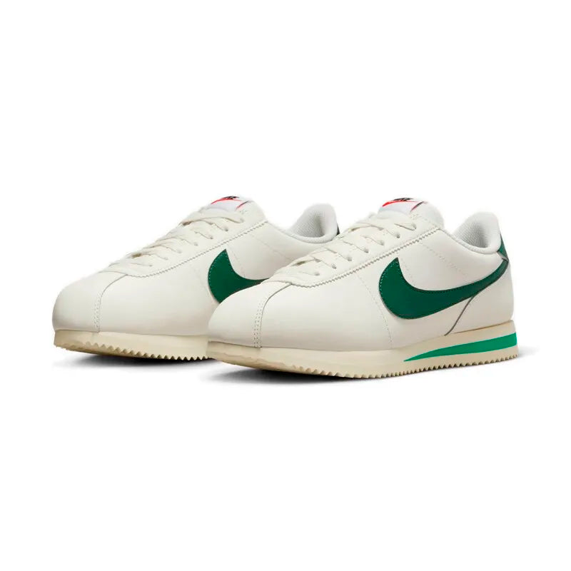 NIKE W CORTEZ Scarpe da skateboard da donna Sneakers Comode e traspiranti in cotone, modello low-top da donna