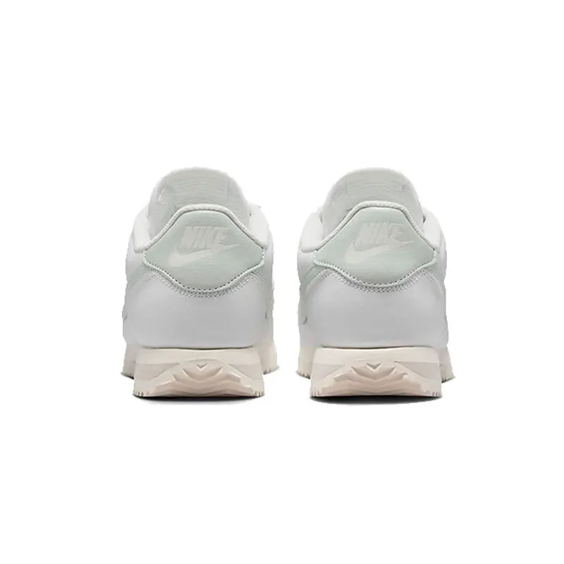 NIKE W CORTEZ Scarpe da skateboard da donna Sneakers Comode e traspiranti in cotone, modello low-top da donna