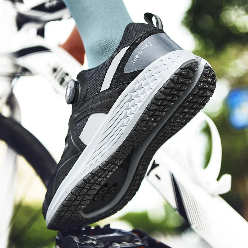 2023 MTB Cycling Shoes Men Mountain Bicycle Indoor Cycling Sneakers Speed Winter Lock Cleat Trekking Shoes