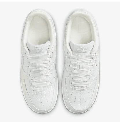 Nike Authentic Air Force 1 AF1 ženske klasične tenisice s debelim potplatom HV6011-111