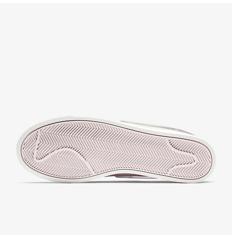 „Nike Genuine Spring BLAZER LOW LX“ moteriški sportiniai bateliai su raišteliais AV9371-500