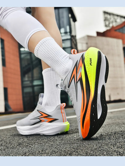 New Running Shoes Men Speciality Marathon Men's Sports Lightweight Carbon Board Women's Comfortable Athletic Nonskid Sneakers