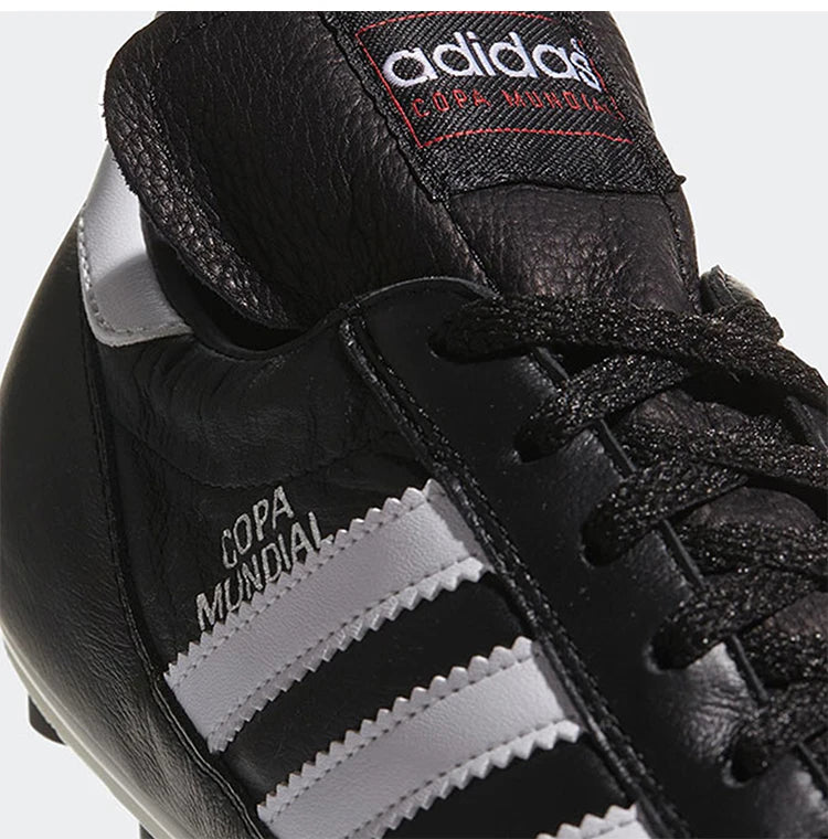 Sapatilhas de futebol Adidas Authentic New Season para homem, de cano baixo, com atacadores 015110