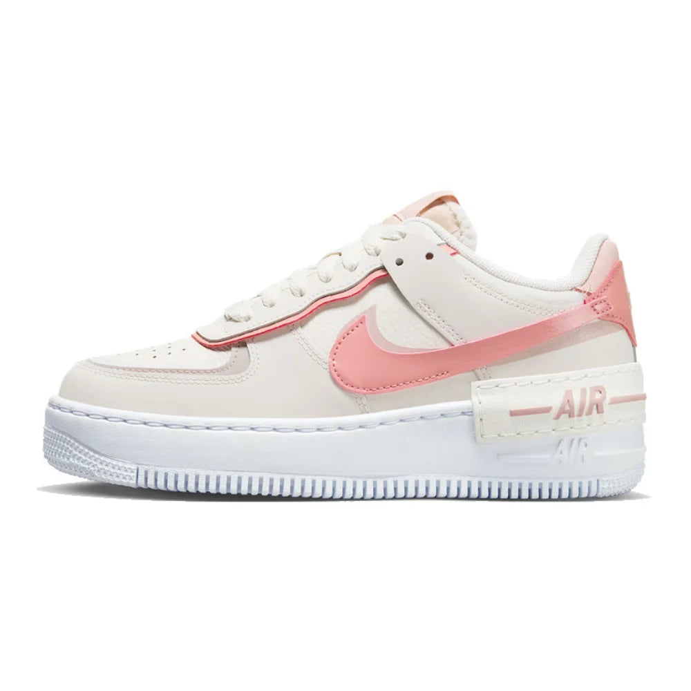 Baskets Nike Air Force 1 : antidérapantes, résistantes à l'usure, classiques, polyvalentes, chaussures de ville et de skate. Modèle : DZ1847-001