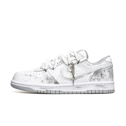 Персонализирани маратонки Nike Dunk Low „Wao“ – специална версия в подаръчна торбичка, High Street, деконструирани, ръчно рисувани, с ориенталски градиент, за мъже