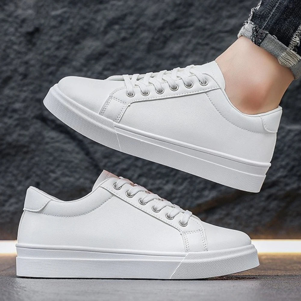 New Hot Selling Fashionable Men's Board Shoes Trendy White Shoes Student Sports  Leisure Shoes Versatile Men's Shoes