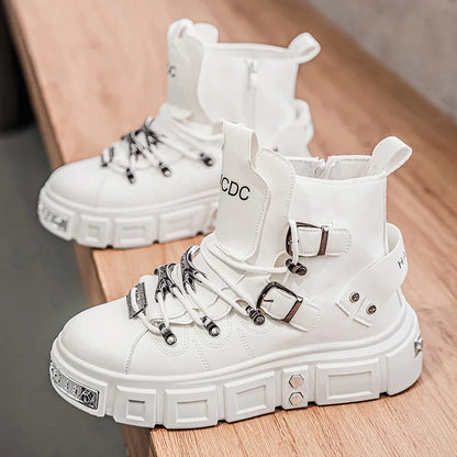 Baskets montantes noires à rivets, mode, pour homme, en cuir, design de luxe, chaussures de ville, style gothique et punk, bottes de moto pour homme, grandes tailles jusqu'à la taille 46